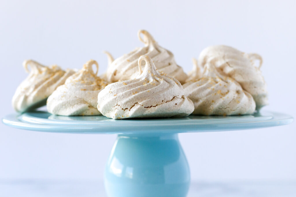 Cinnamon Sugar Meringues