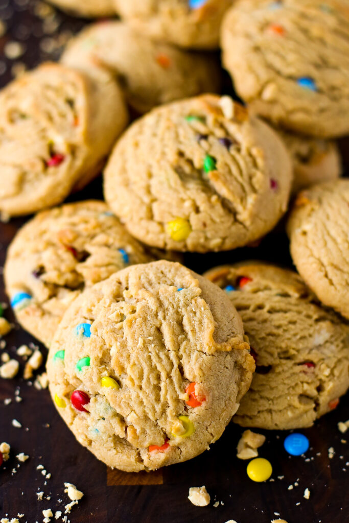 peanut butter m&m cookies